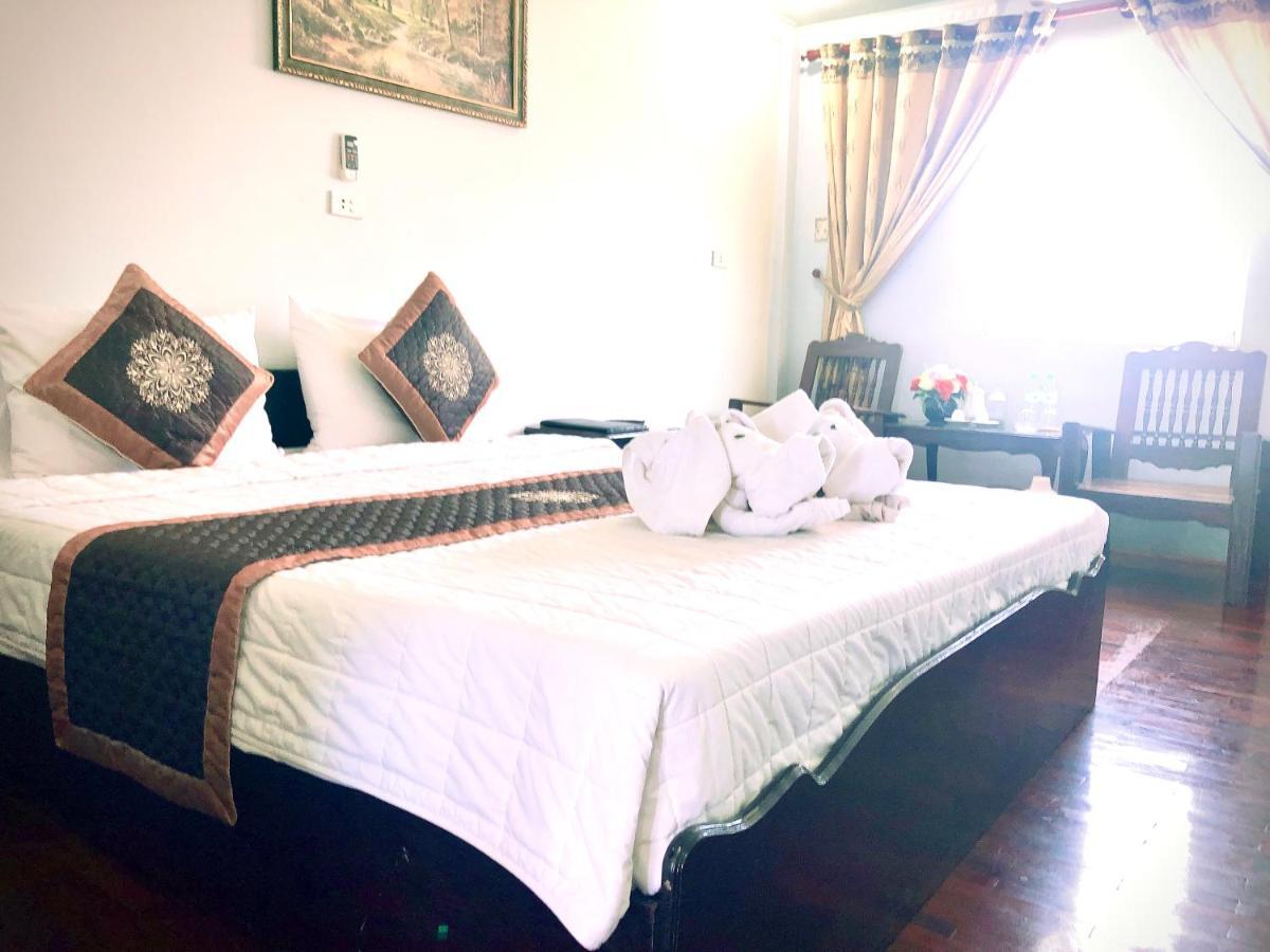 Mekong Hotel Тхакхек Екстер'єр фото